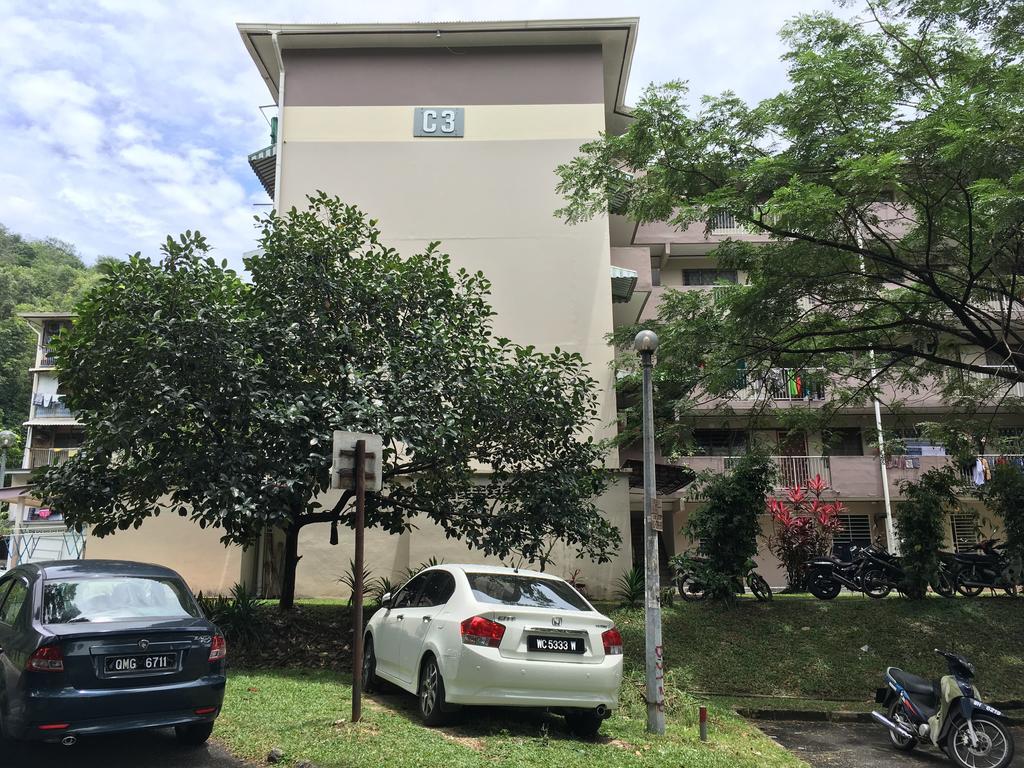 Homestay Farah Wangsa Maju Kl Kuala Lumpur Buitenkant foto